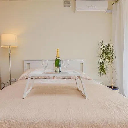 Apartment Center