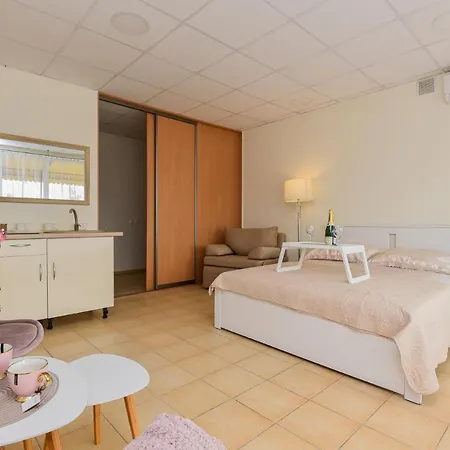 Apartment Center